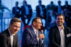 Bildbeispiel: Eventfotograf für TÜV Mobility Kongress in Berlin