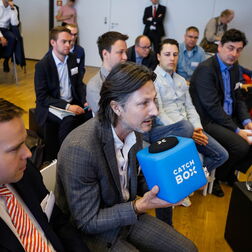 Bildbeispiel: Eventfotograf für TÜV Mobility Kongress in Berlin