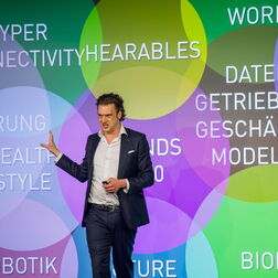 Bildbeispiel: Eventfotograf für SIGNIA B2B Veranstaltung in Berlin