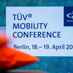 Bildbeispiel: Eventfotograf für TÜV Mobility Kongress in Berlin