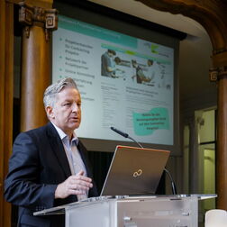 Bildbeispiel: Eventfotograf für Deutsche Energie-Agentur in Berlin